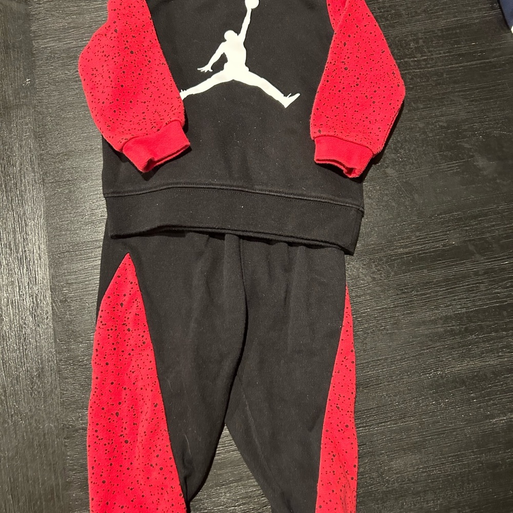 Air Jordan Baby - 12 Month - 2 Pieces - Sweat Suit